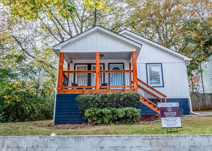 Cozy Home In The Heart Of Atlanta
