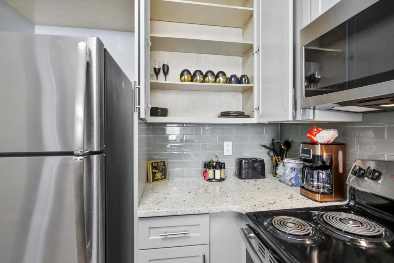 Luxury Monogram Home Apartment Atlanta