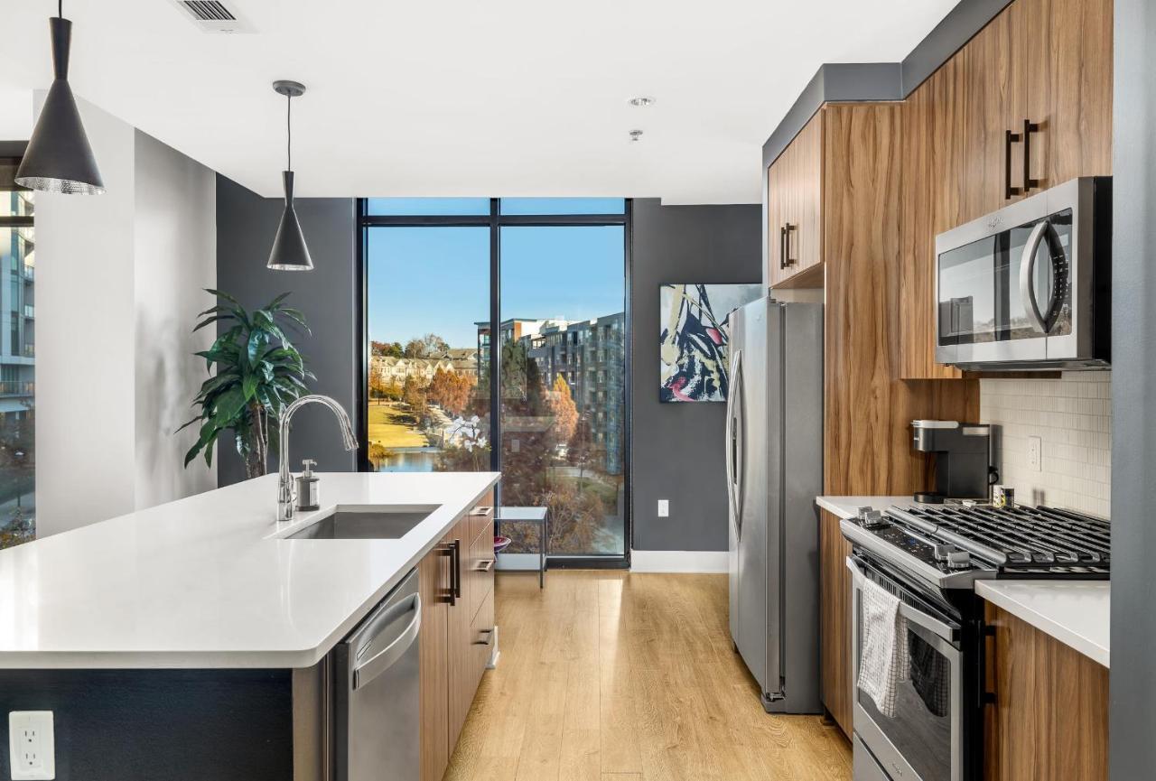 Apartment Picturesque Buckhead Parkview Escape Atlanta