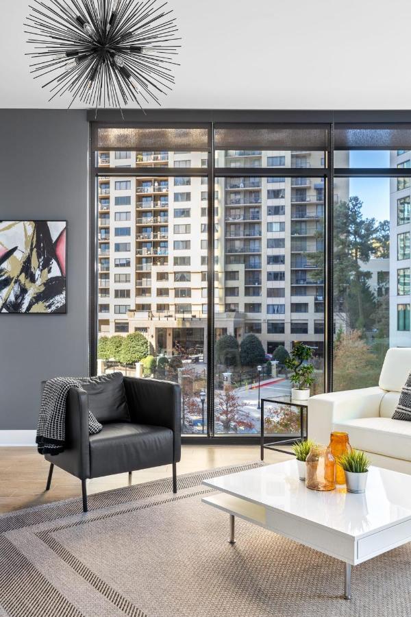 Apartment Picturesque Buckhead Parkview Escape *