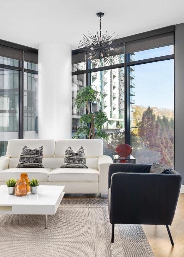 Apartment Picturesque Buckhead Parkview Escape