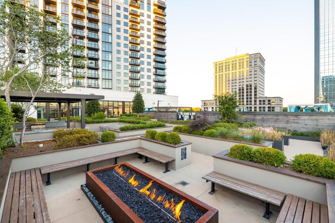 Picturesque Buckhead Parkview Escape Apartment *