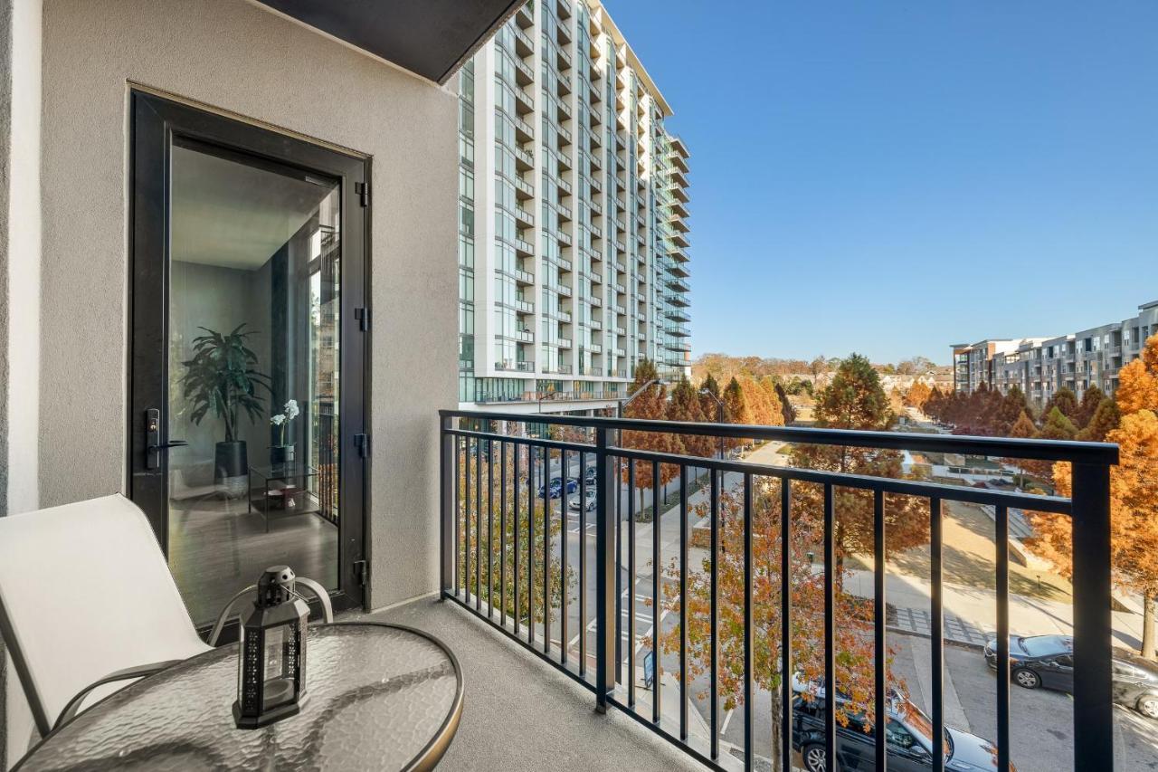 Picturesque Buckhead Parkview Escape