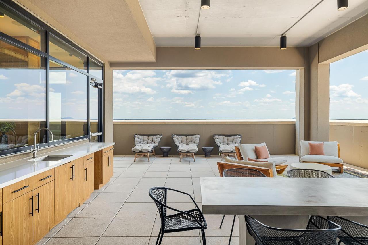 Picturesque Buckhead Parkview Escape Apartment Atlanta