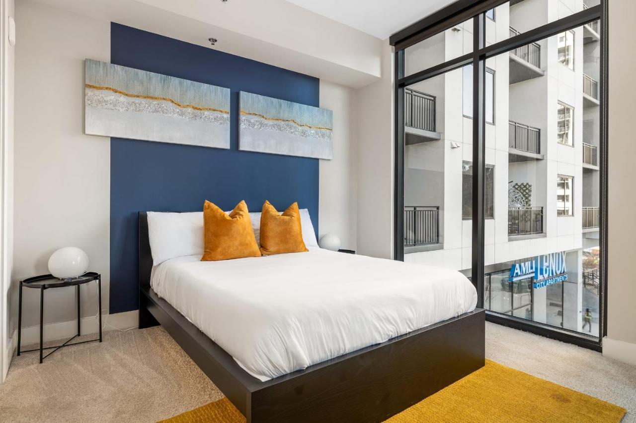 Picturesque Buckhead Parkview Escape