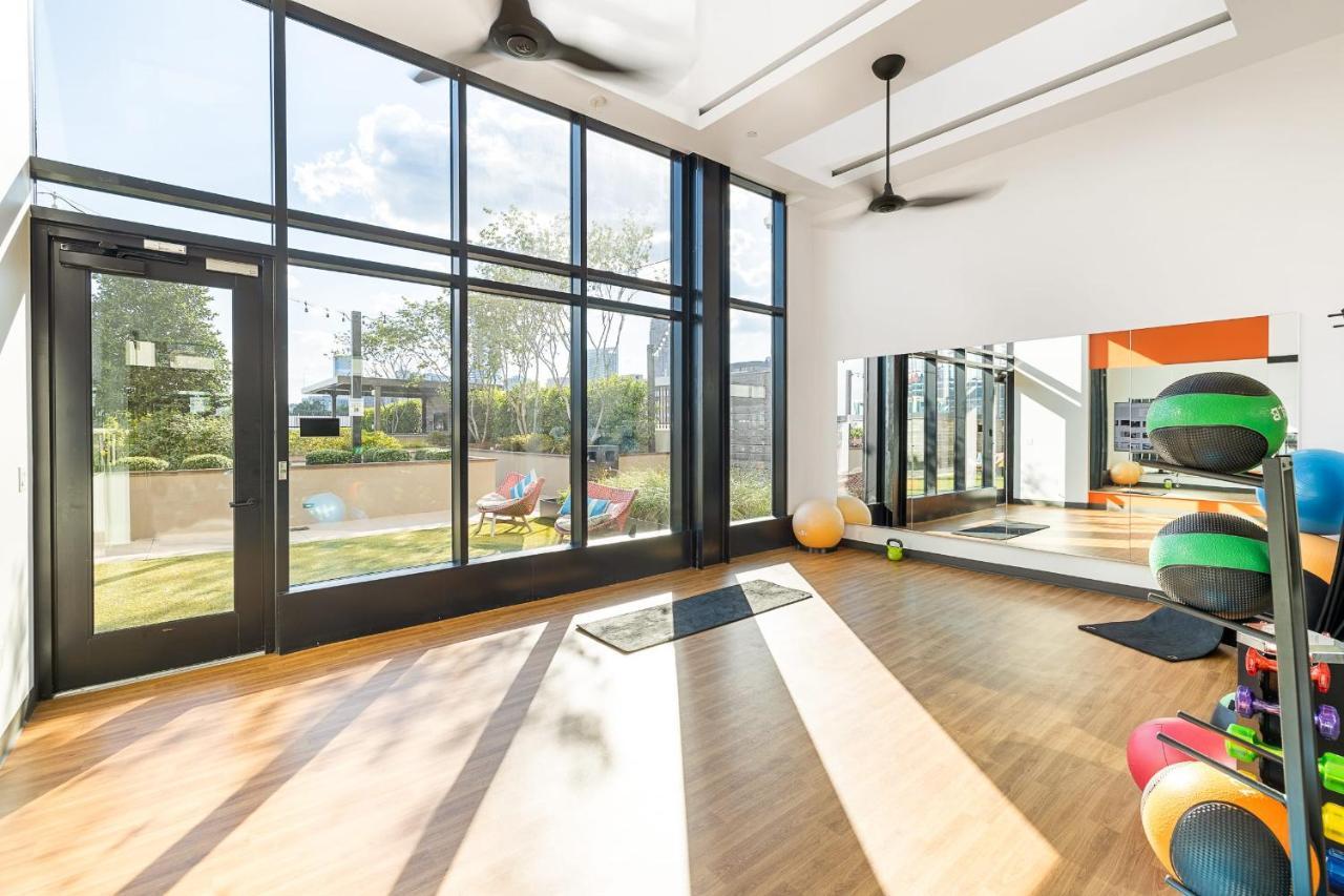 Picturesque Buckhead Parkview Escape Apartment