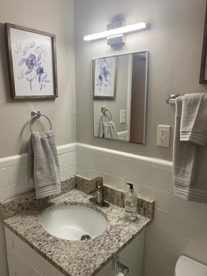 Moonlight King Bd Free Parking Fast Wi-fi Kitchen Pool
