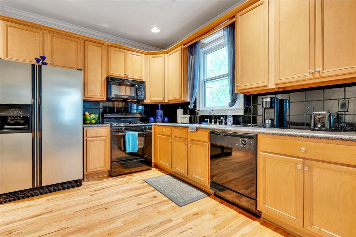 Private Charming 1 With Private Bathroom Atlanta