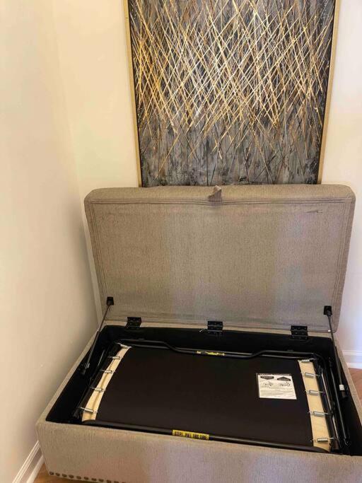Bebe Home's Penthouse! Away From