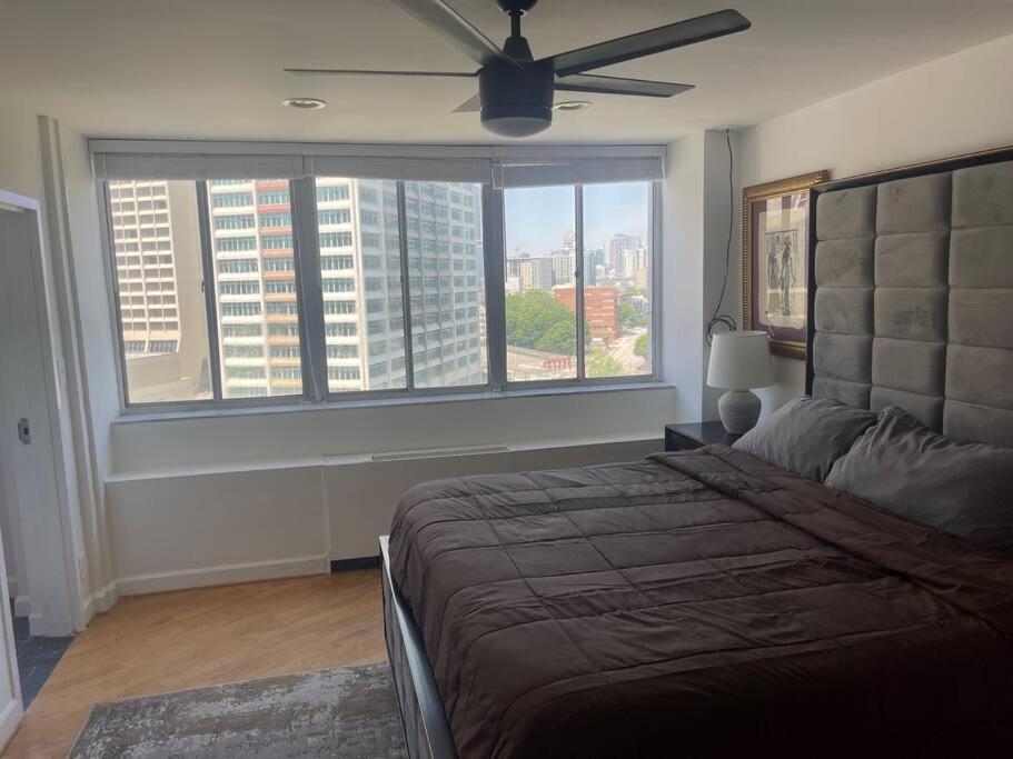 Bebe Home's Penthouse! Away From * Atlanta