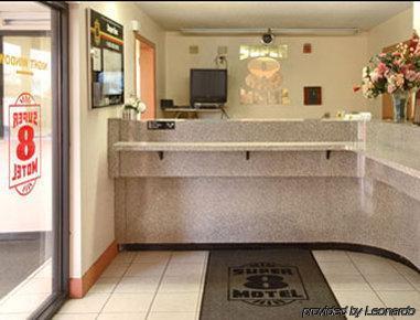 Hotel 6 Ga Airport East 3*