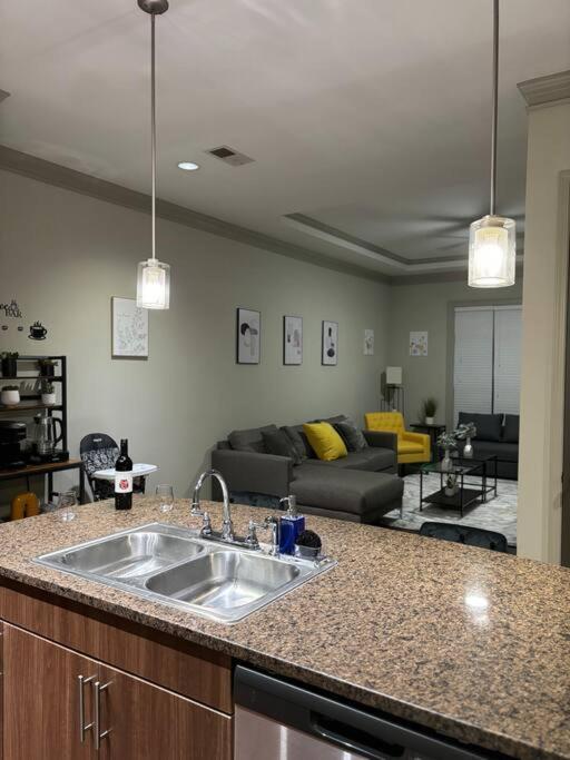 Truist Luxe Haven Near Battery Apartment Atlanta