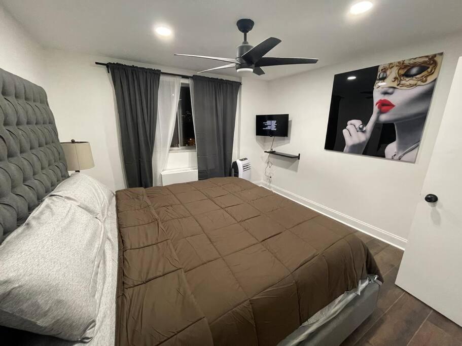 Penthouse King/ Queen Bd Apartment *