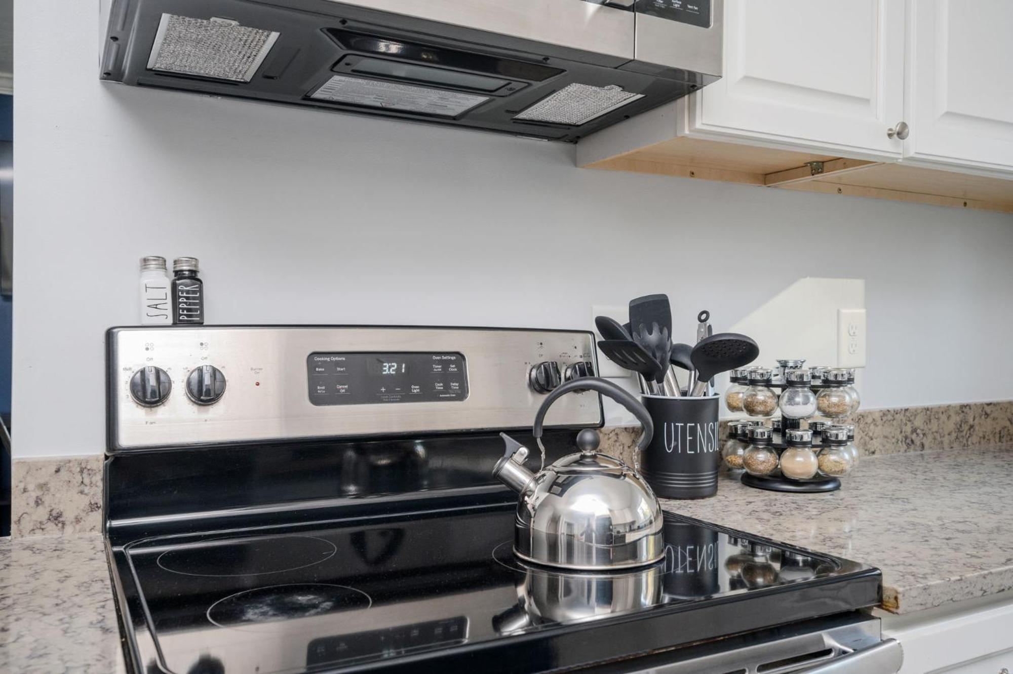 Quiet & Quaint Apartment, 5 Mins To Airport And 15 Mins To Downtown Atlanta