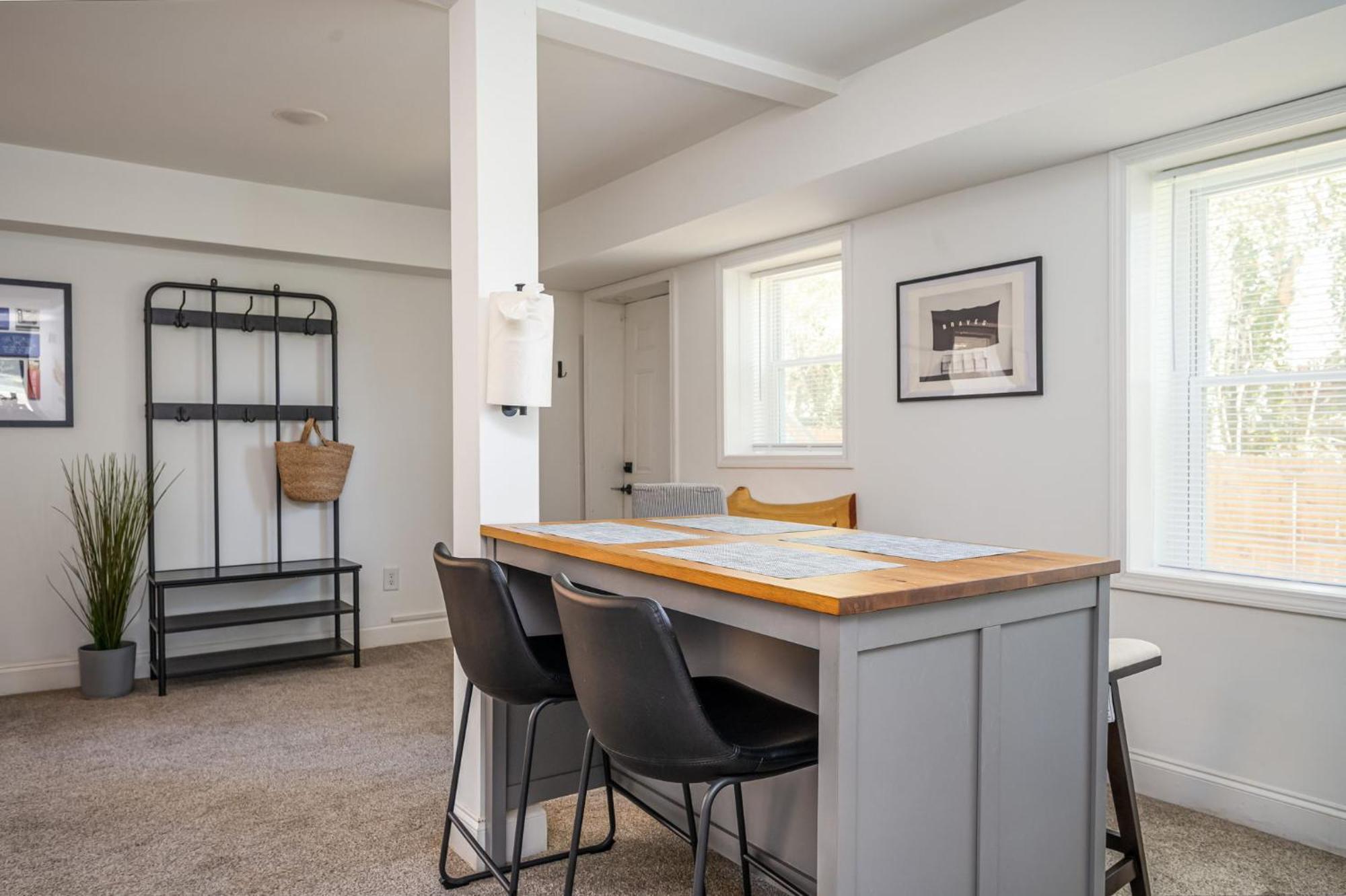 Modern 5br Near West Midtown - Fire Pit - Pet Friendly Holiday home Atlanta