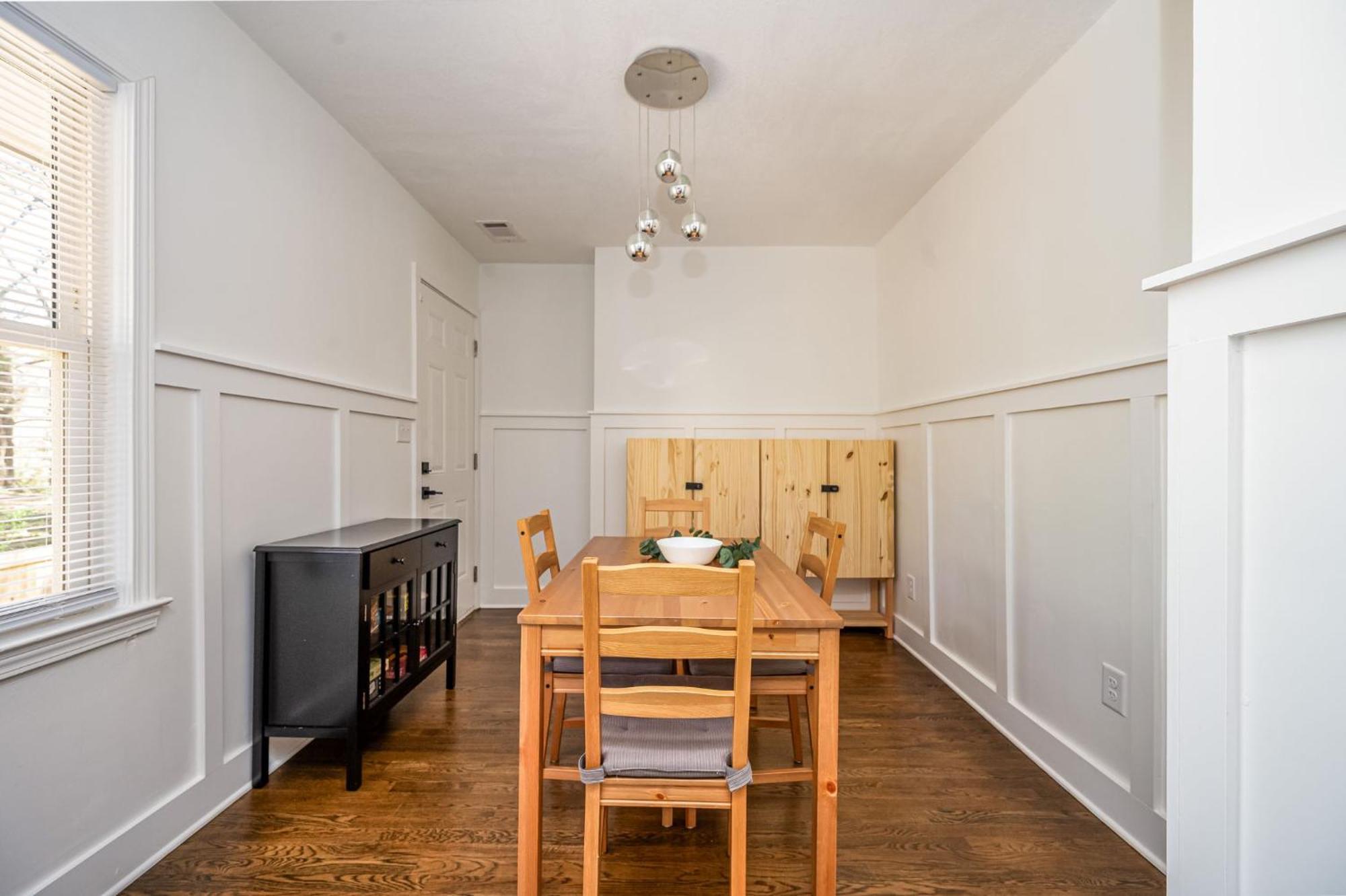 Holiday home Modern 5br Near West Midtown - Fire Pit - Pet Friendly