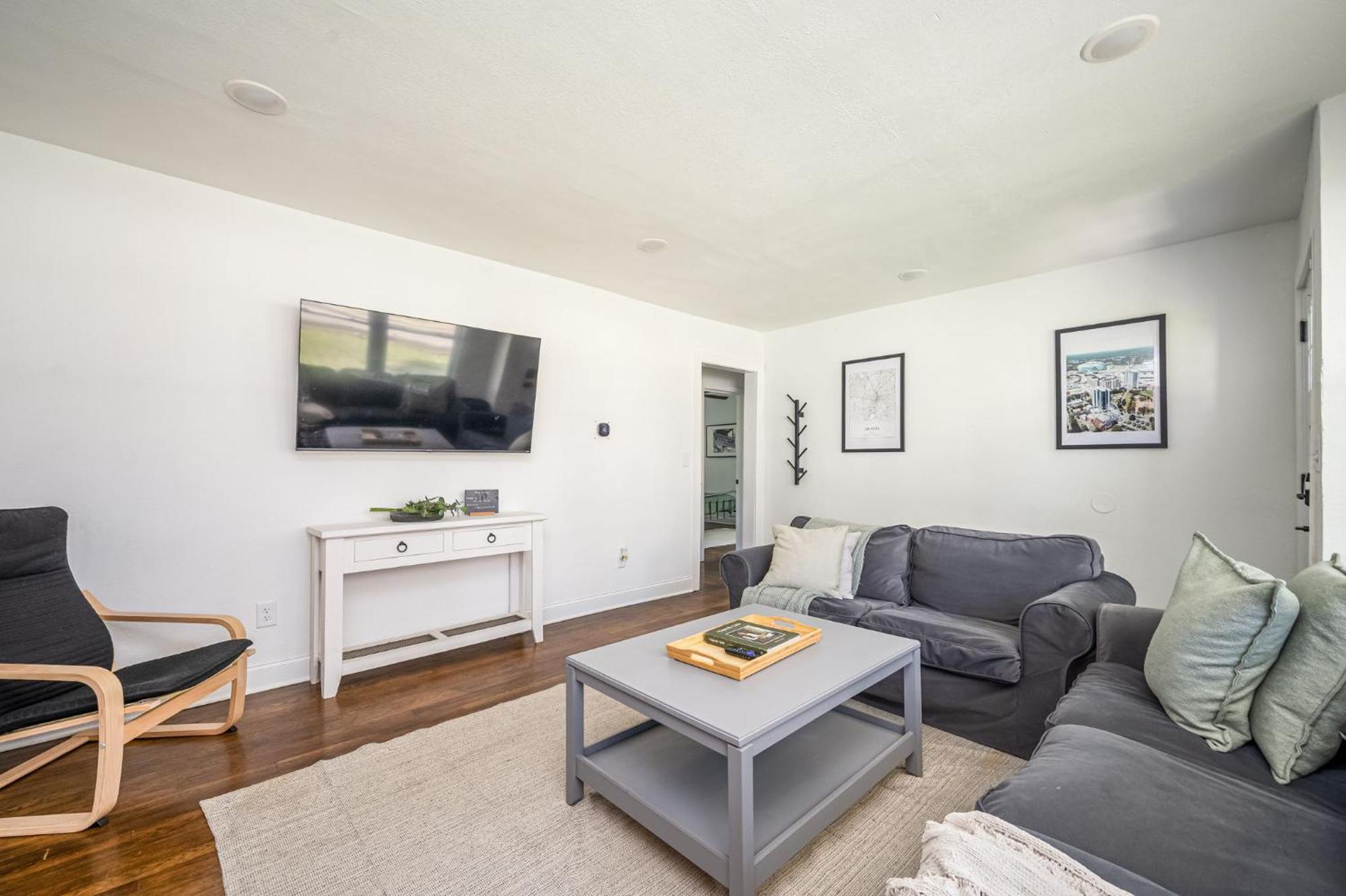 Modern 5br Near West Midtown - Fire Pit - Pet Friendly Holiday home Atlanta