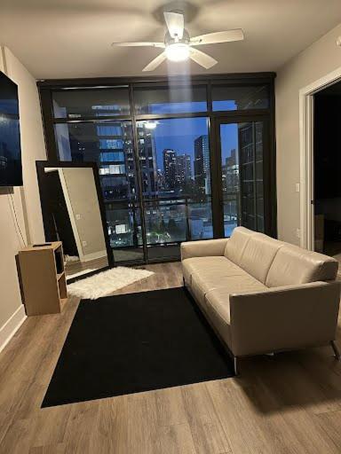 Luxury Midtown Highrise View Apartment Atlanta