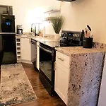 The Dobbs - Atlanta Luxury Beltline Apartments