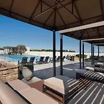 Buckhead Retreat- Spacious 2Bd 2Ba- Private Balcony, Rooftop-S30