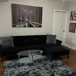 Midtown Beautiful Luxury Apartment