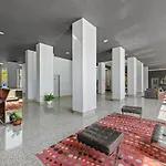 804 Free Parking Modern Downtown Apt, Great Wifi