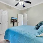 Charming Home Mins Away From Atlanta\'S Attractions