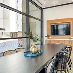 Stylish Tranquil Buckhead Hideaway