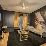 Midtown\'S “Gatsby\'S Place “ Private Balcony