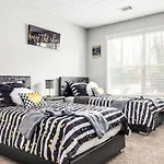 Luxe 2Br/1Ba Gem 6 Min From The Battery-Free Park!