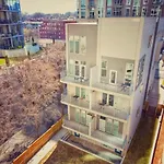 Paradisiacal Piedmont Park Flat
