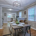 O-Amazing Home Spacious With Selfie Room Close To Downtown Atl