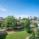 Balcony With K-Bed Atl City Downtown Gated Townhome 456#10