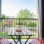 Balcony With K-Bed Atl City Downtown Gated Townhome 456#10