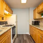 Downtown Atl Condo W Pool King Bed Lm1K2T