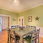 Chic Atlanta Home With Fire Pit - Near Midtown!