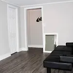 Downtown Atlanta Getaway With Rental Car Option!