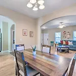 Lovely East Point Home Less Than 8 Mi To Downtown Atl