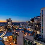 Skyline Executive Suite