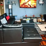 Modern Designed Dtwn Condo With A 99 Percent Walk Score
