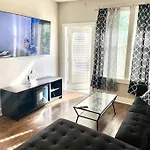 Buckhead Apartment W/ Free Parking