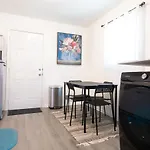 Downtown Atl 2Bd Home W/ Free Pkng