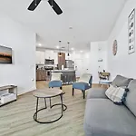 Luxurious 1 Bedroom Apartment Near Braves Stadium