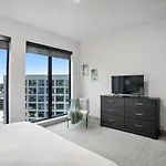 West Midtown Penthouse 2 Bdrm