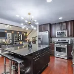 Opuluxe Renaissance Art Luxe Stay Downtown Atl