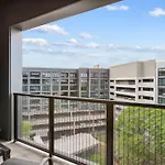 Luxury West Midtown 2 Bdrm