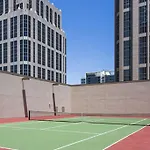 Luxury Midtown Condo Best Skykine View