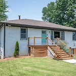 Relax In A 2 Bed 2 Bath Haven Near Cascade