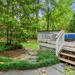 Central Buckhead Luxe Home, Outdoor Fire Pit