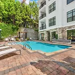 Luxe 2 Bedroom Oasis Near Cobb And Truist Park